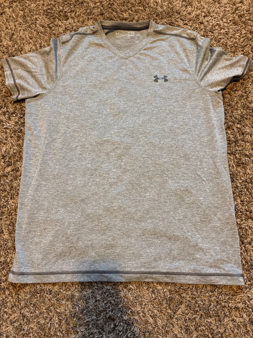Under Armour Men’s Heather Gray V-Neck Athletic Tee